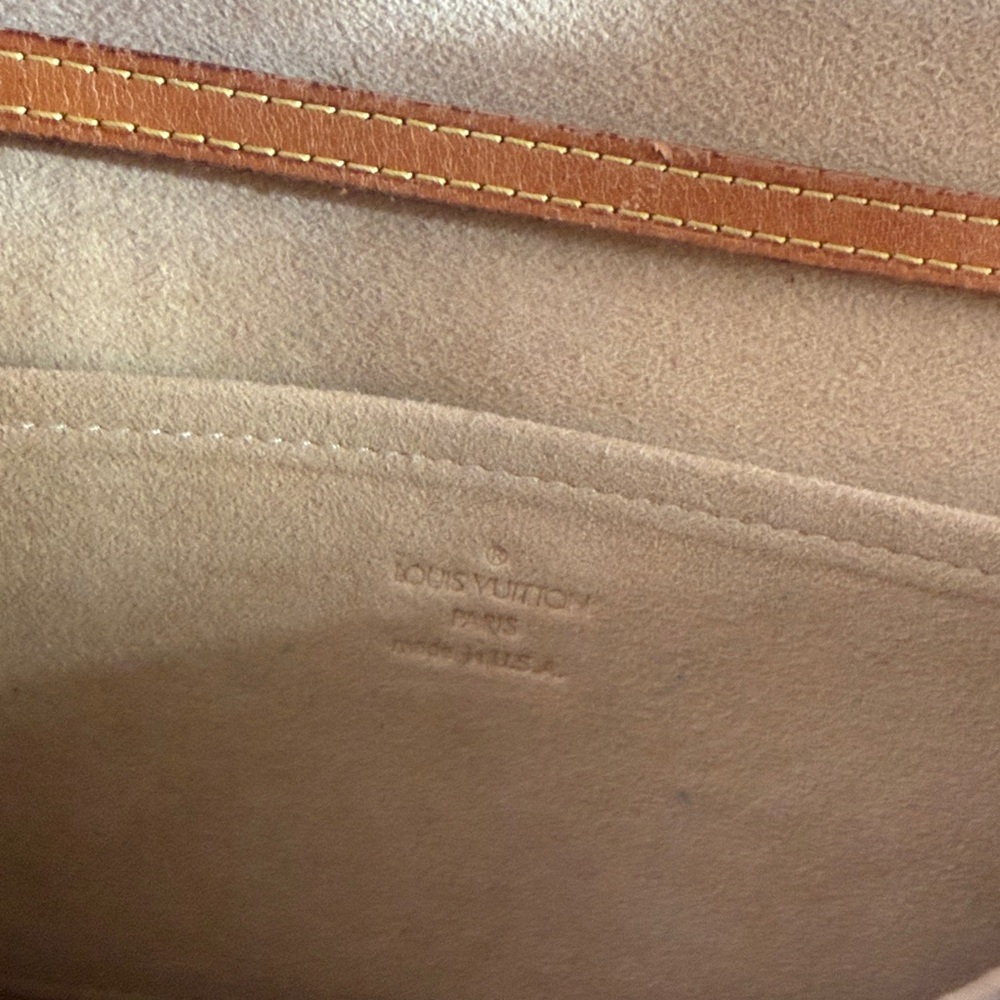 Louis Vuitton Dark Brown Monogram crossbody preloved - Picture 16 of 16